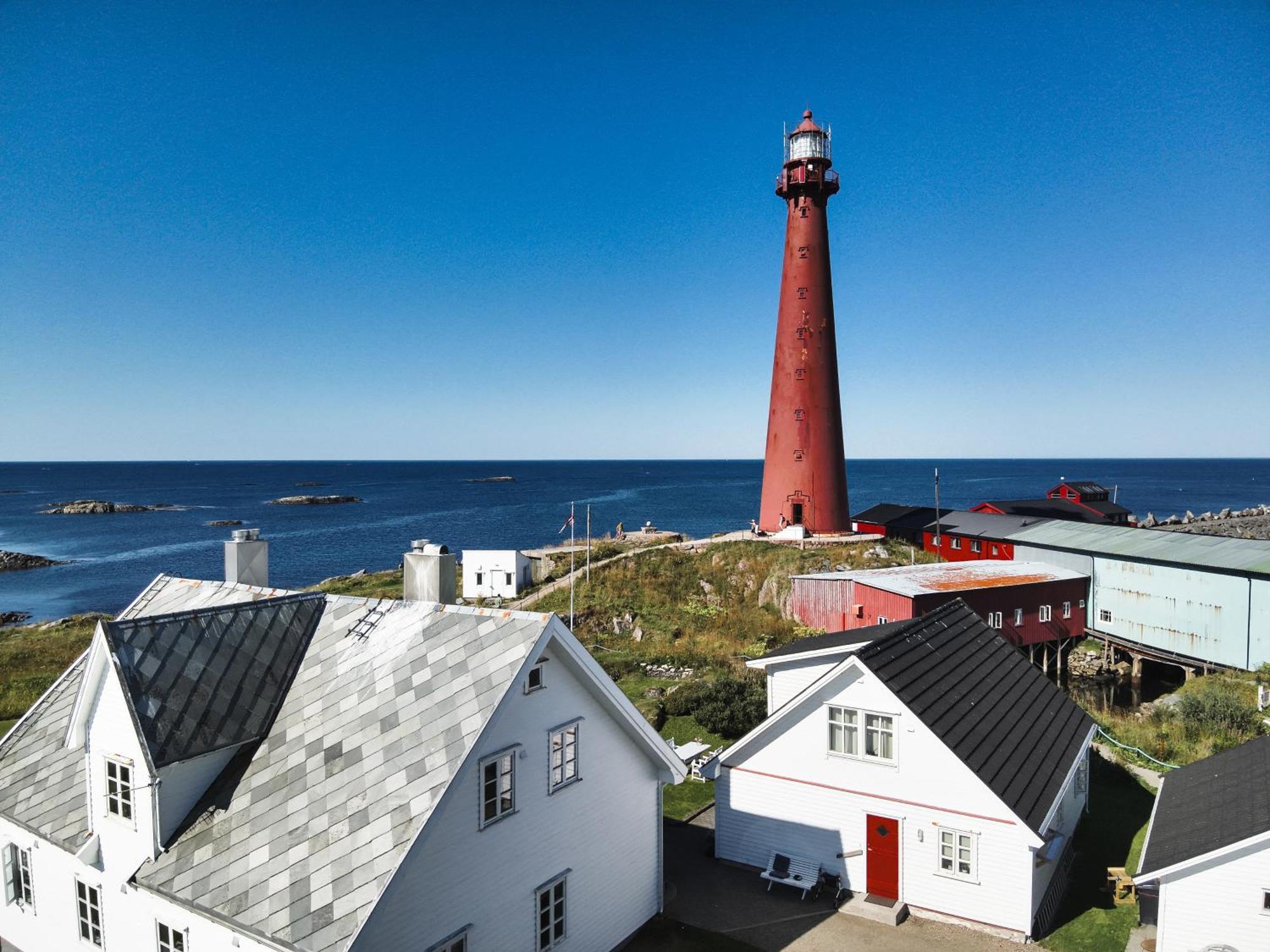 Den Gamle Fyrmesterboligen Andenes Buitenkant foto